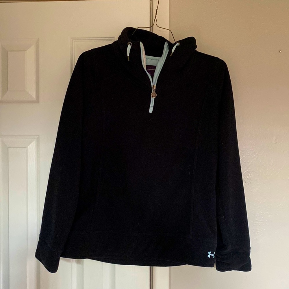 Under armor black long sleeve. Thick!